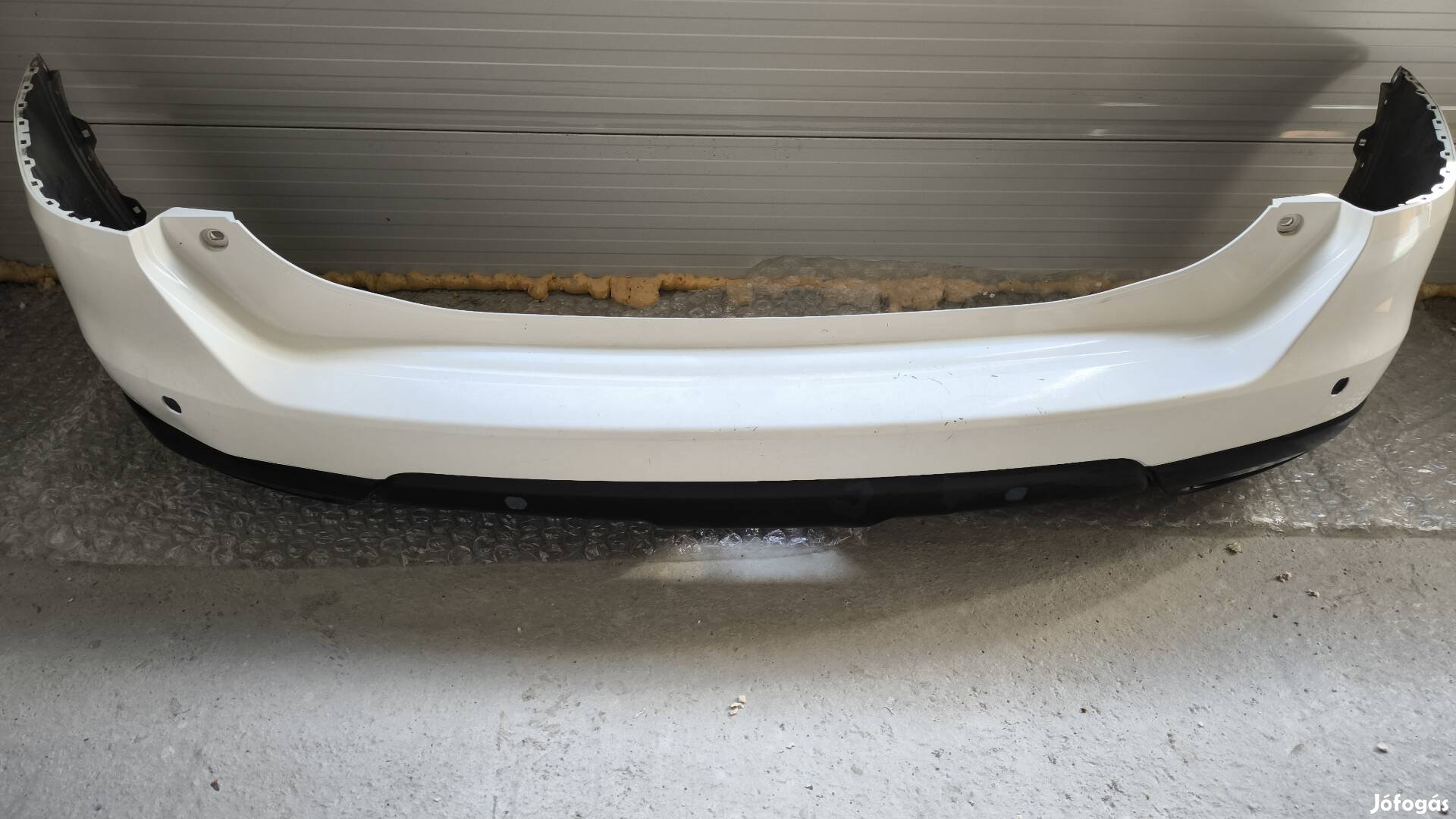 Nissan X-trail T32 2013-2017 hátsó lökhárító 