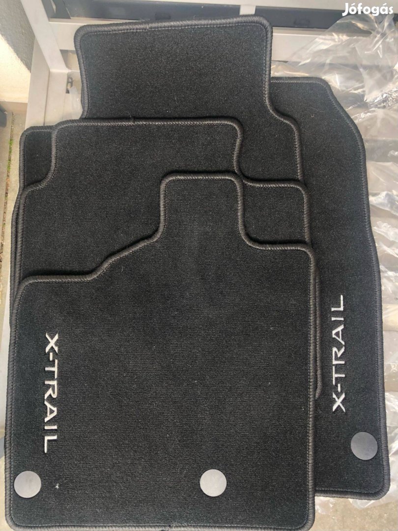 Nissan X-trail gyári velúr szőnyeg Szett-Új
