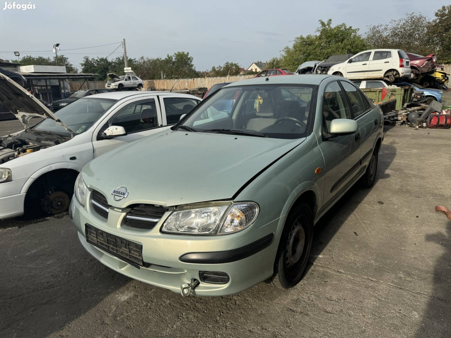 Nissan almera bontott alkatrészek