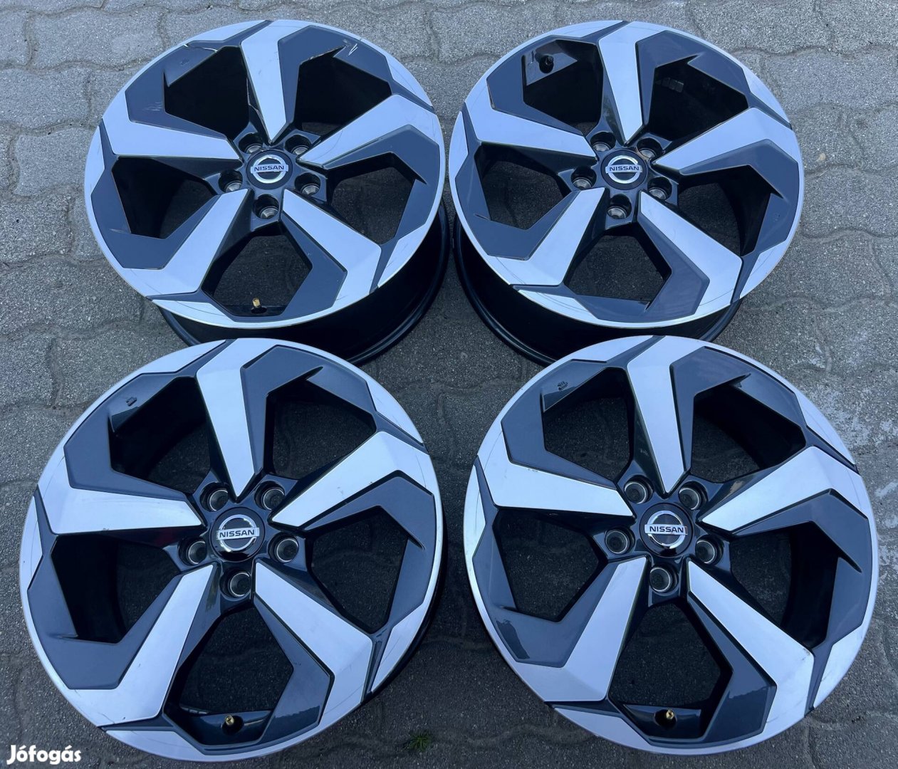 Nissan alufelni 18" 5x114.3 leaf juke Qashqai outlander alufelni 18"