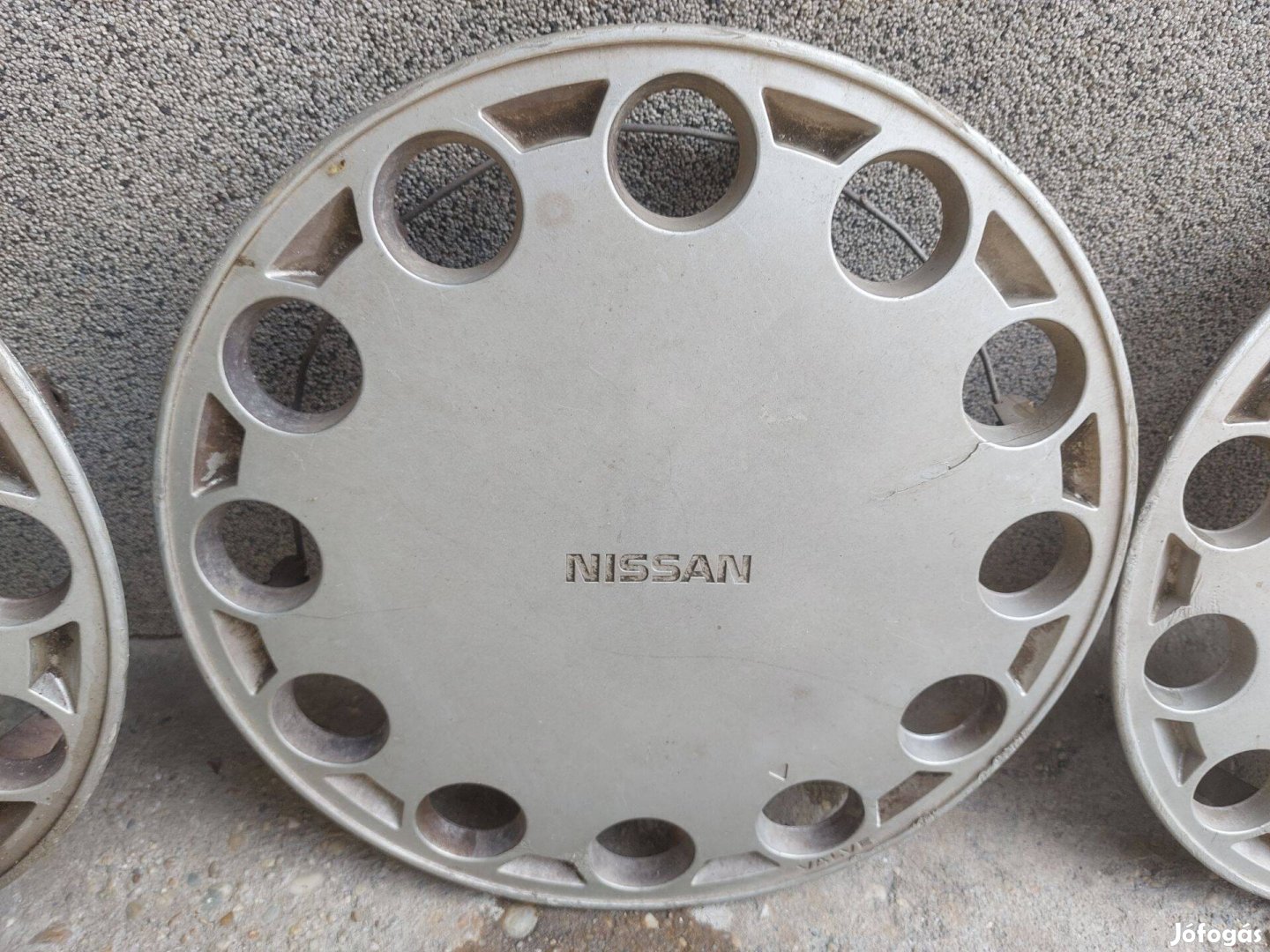 Nissan dísztárcsa 13"