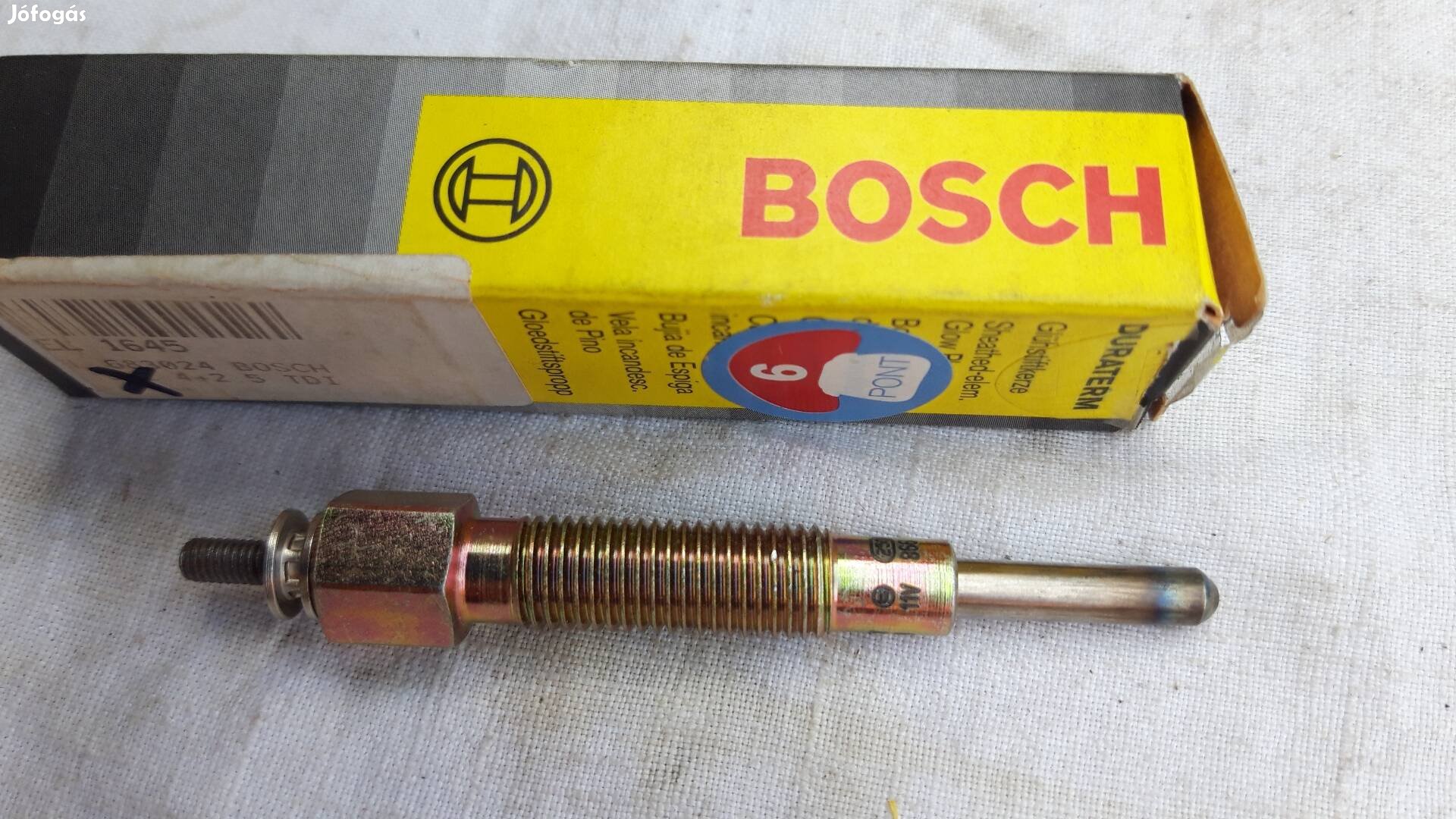 Nissan izzitógyertya Bosch Cherry, Sunny hoz új dobozában