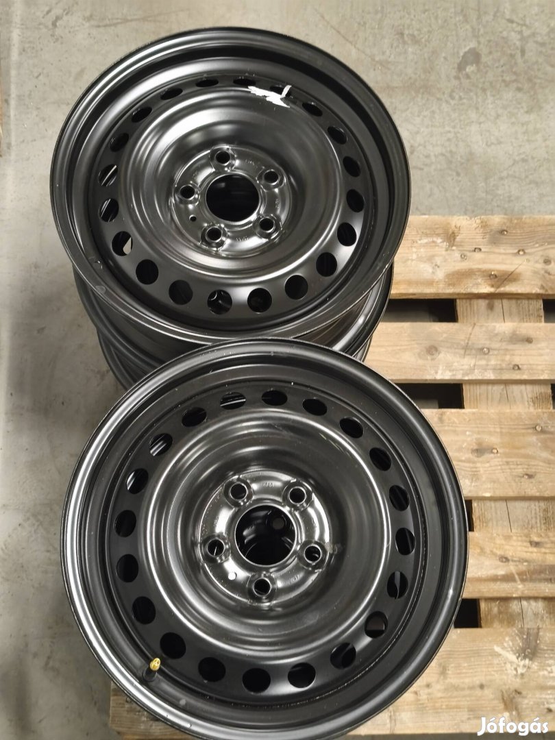 Nissan lemezfelni szett 16' 5x114.3 új