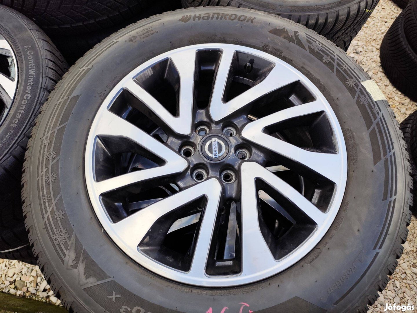 Nissan navara gyári alufelni 6x114,3 18"