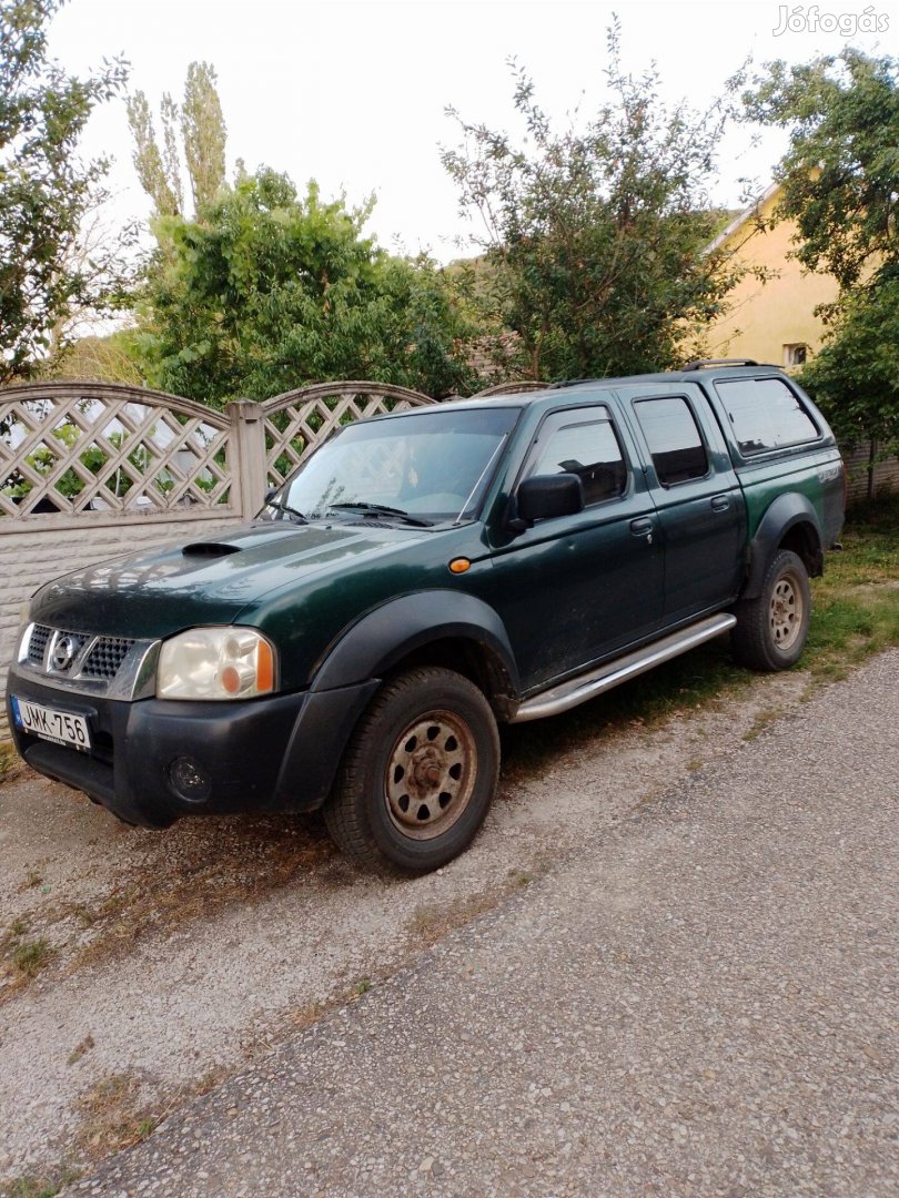 Nissan pick up 2.5 Dc 4WD