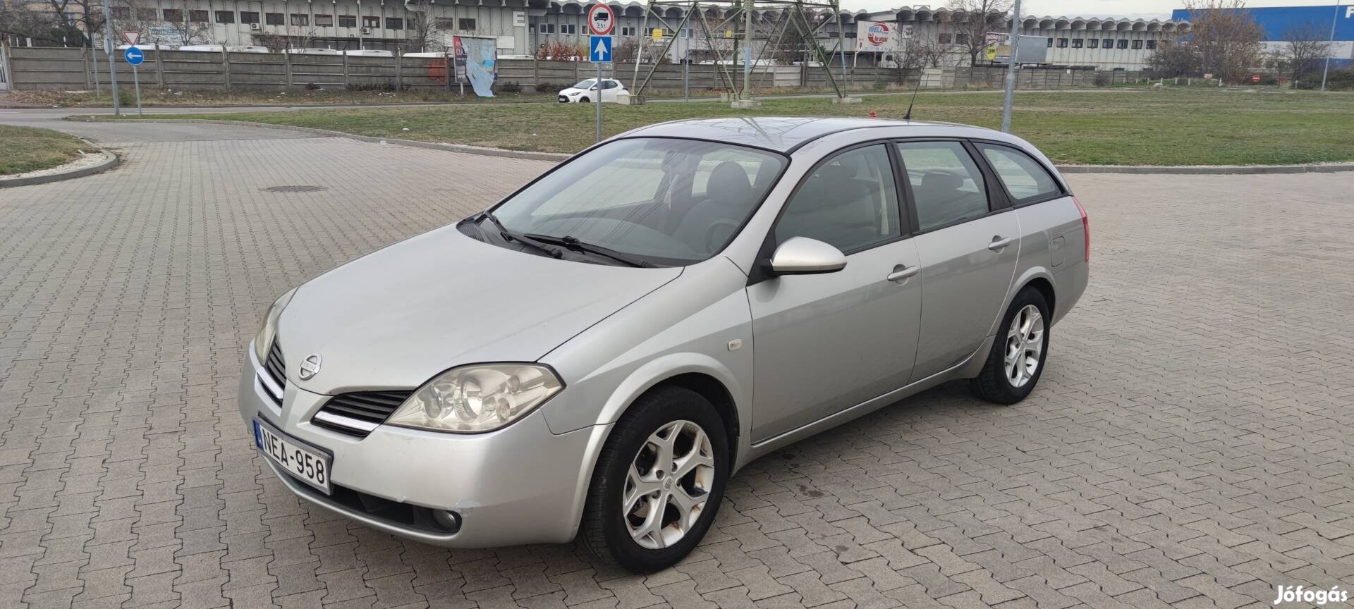 Nissan primera.1,8i. nem korodált,megkimélt.extrás !
