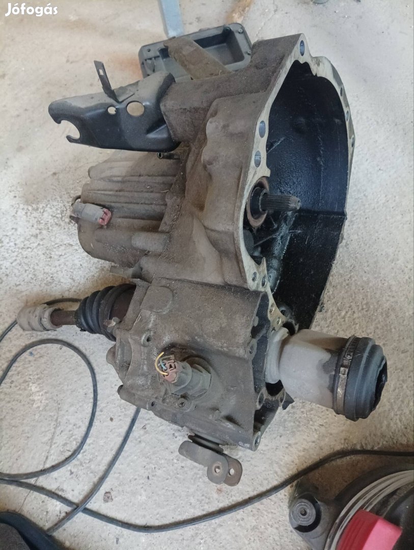 Nissan primera p11 
