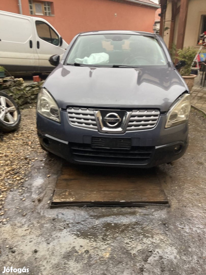 Nissan qasgqai alkatreszek