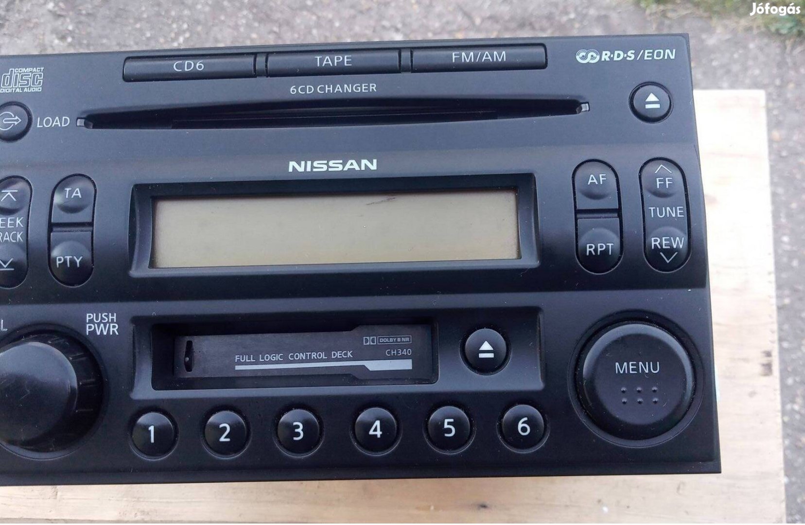 Nissan rádió
