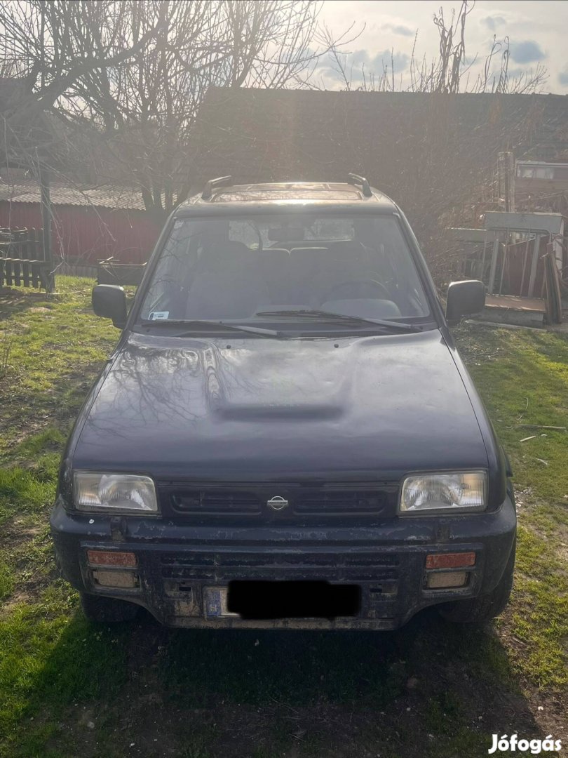 Nissan terrano II eladó