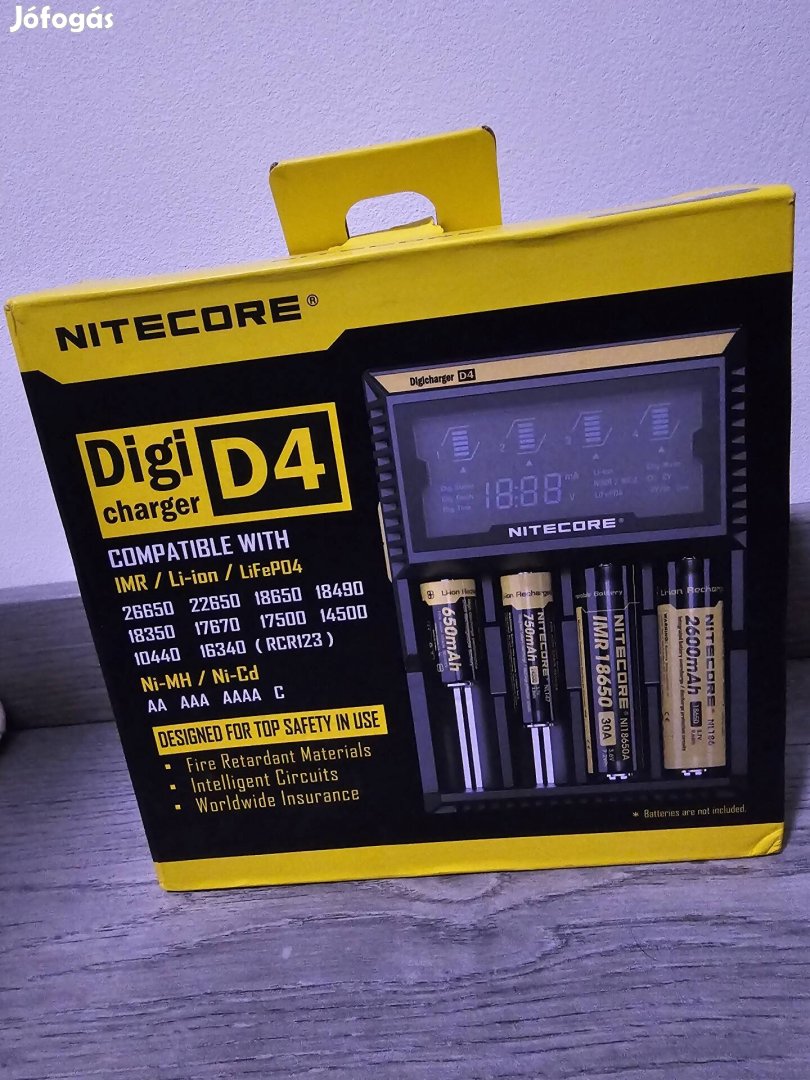 Nitecore D4 akkumulátor töltő