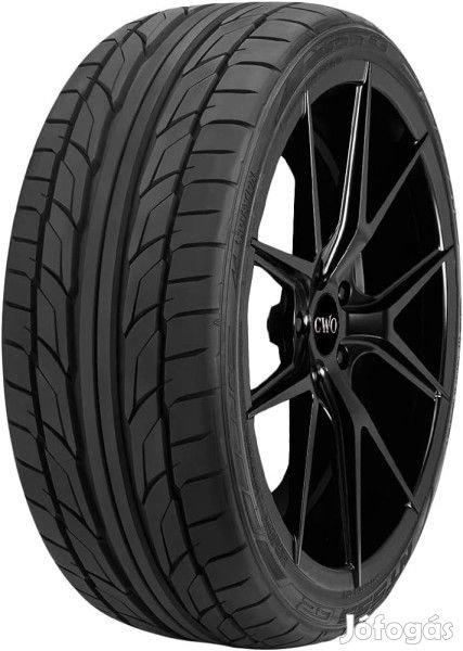 Nitto 285/35R19 103W NT555 G2 XL DOT22 nyári gumi