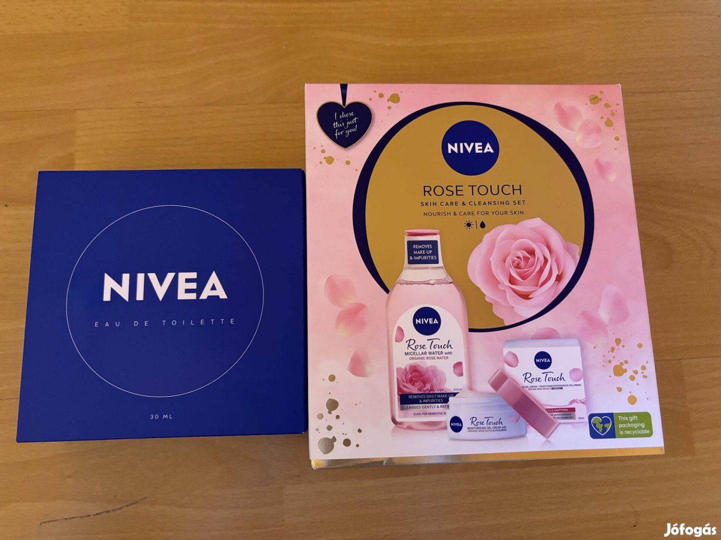 Nivea edt 30 ml + Rose Touch ajándékcsomag 