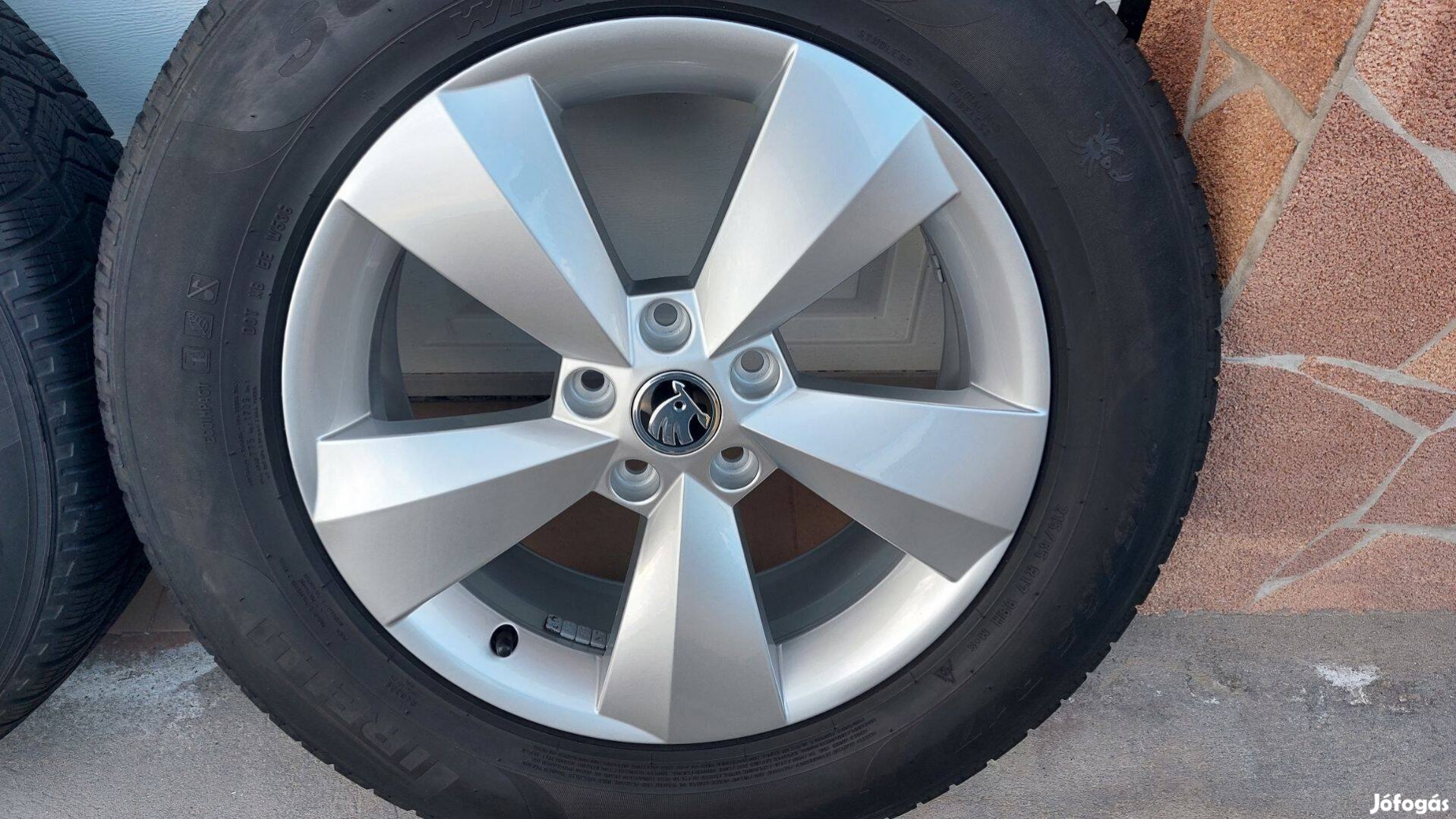 Nnn 1 Gyári , új szerű Skoda Kodiaq-Karoq 17 alufelni ,téli gumi