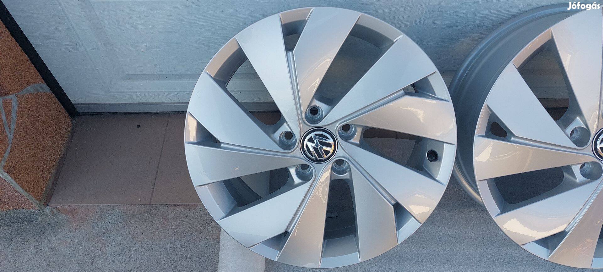 Nnn Eladó,Gyári 17" VW Golf VIII. /Belmont/ alufelni 5x112