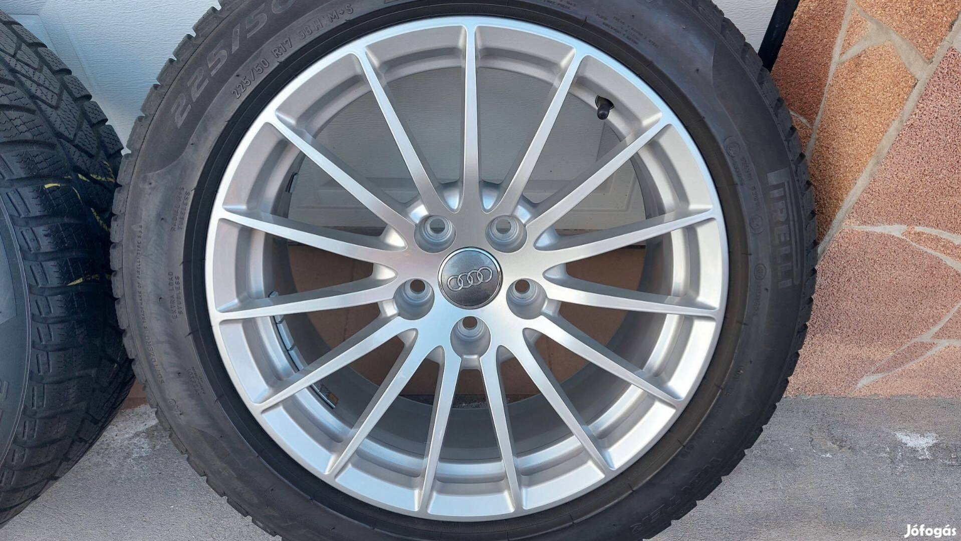 Nnn Gyári, Audi A5 8W 17" alufelni