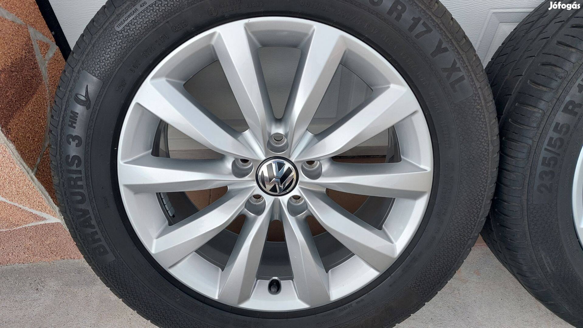 Nnn Gyári, VW Tiguán I. 5NO /Orleans/17" alufelni , nyári gumikkal