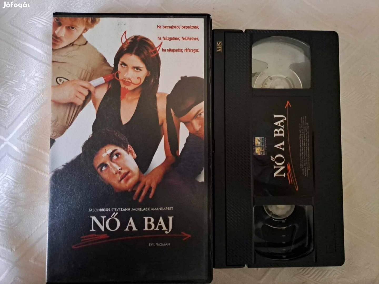 Nő a baj VHS