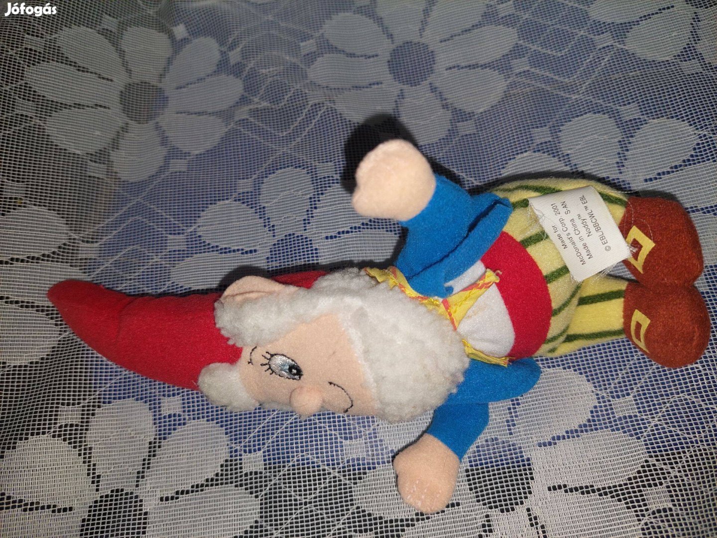 Noddy meseváros karakter 20 cm