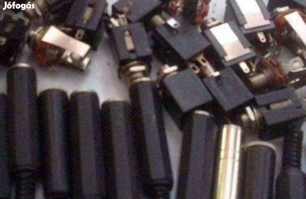 Nöi Egyenes,Kábelre szerelhető és panelra szerelhető Jack