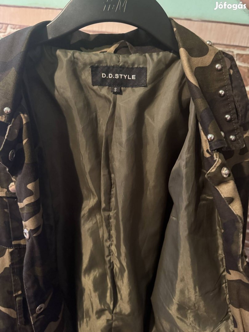 Női S átmeneti kabát