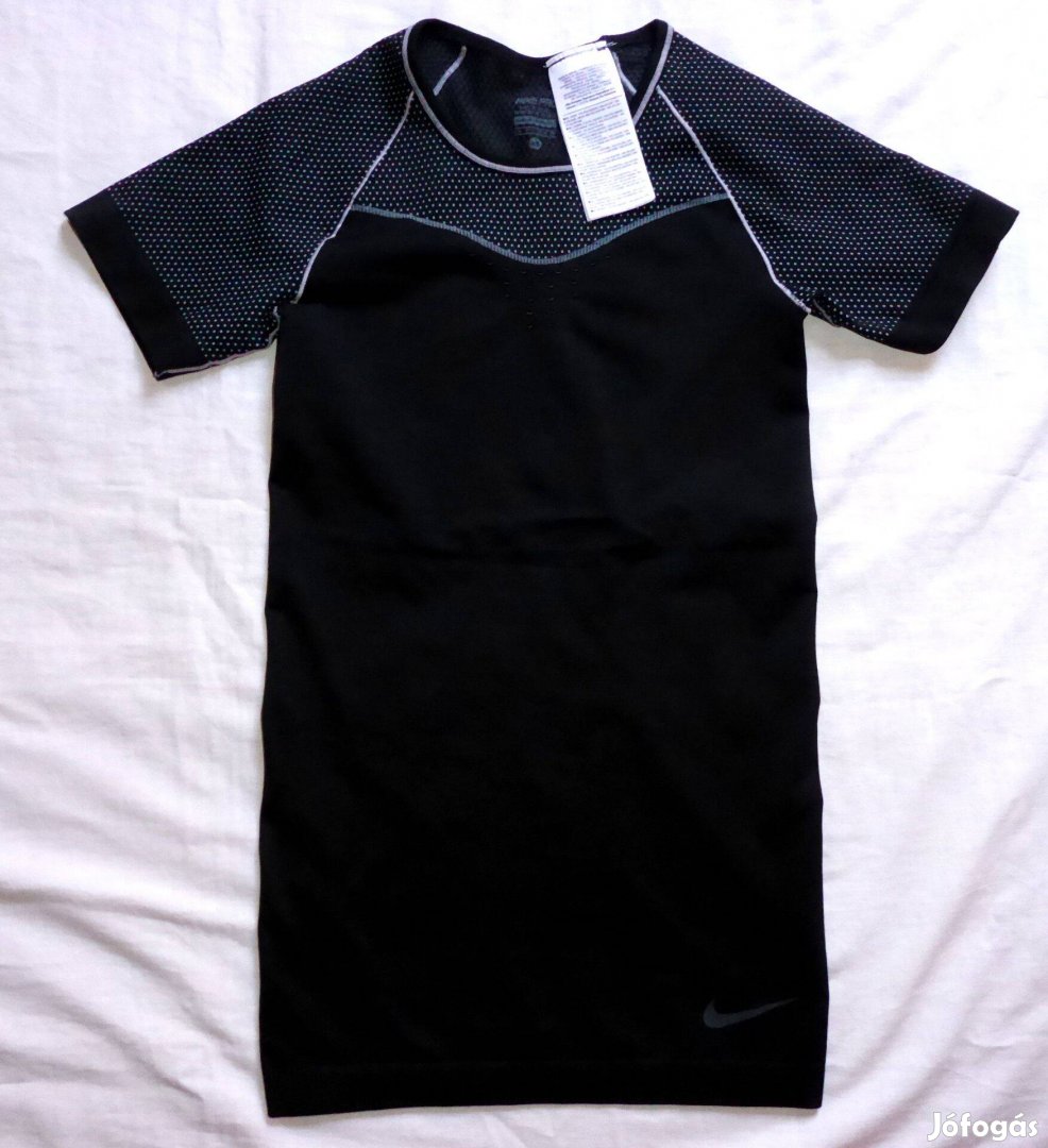 Női XS méretű Nike sport kompressziós 16ezres dri-fit póló