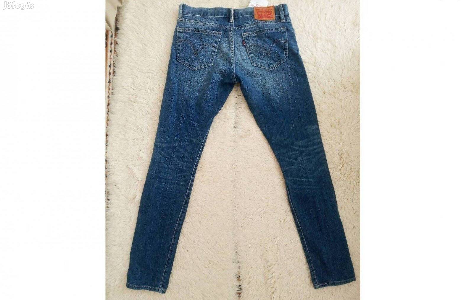 Női, csinos, kék, kisméretű Levi's farmer.Levis Boyfriend Skinny Fit