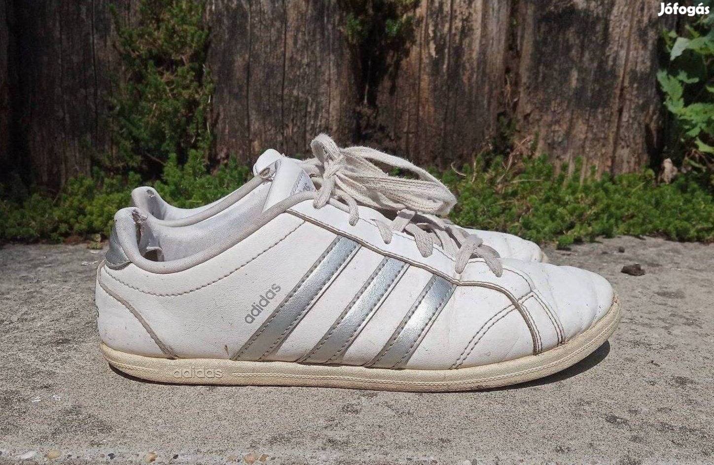 Női adidas cipő 38-as használt állapotban eladó Debrecenben