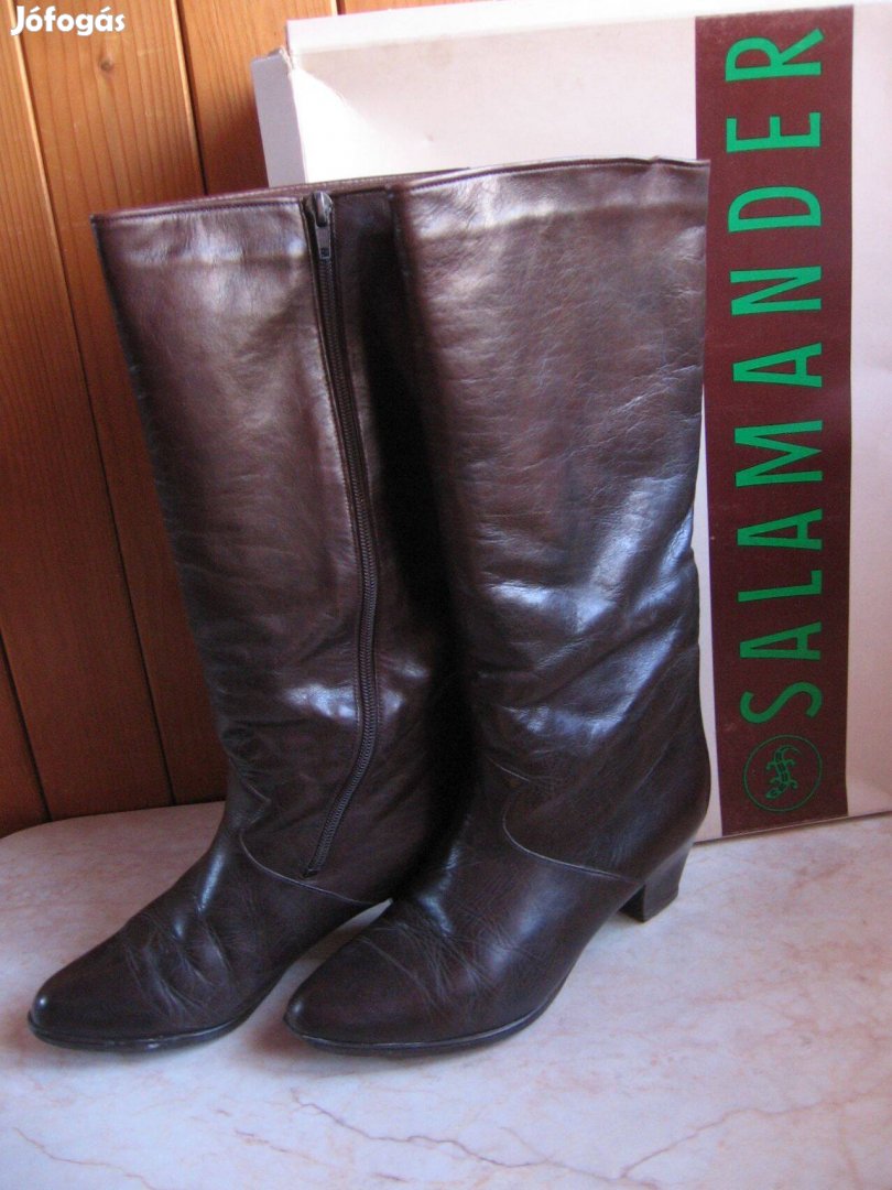 Női bélelt, barna csizma, Salamander