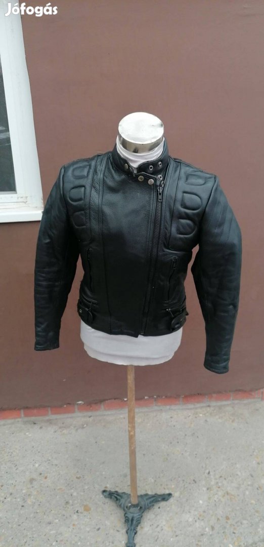 Női bőr dzseki