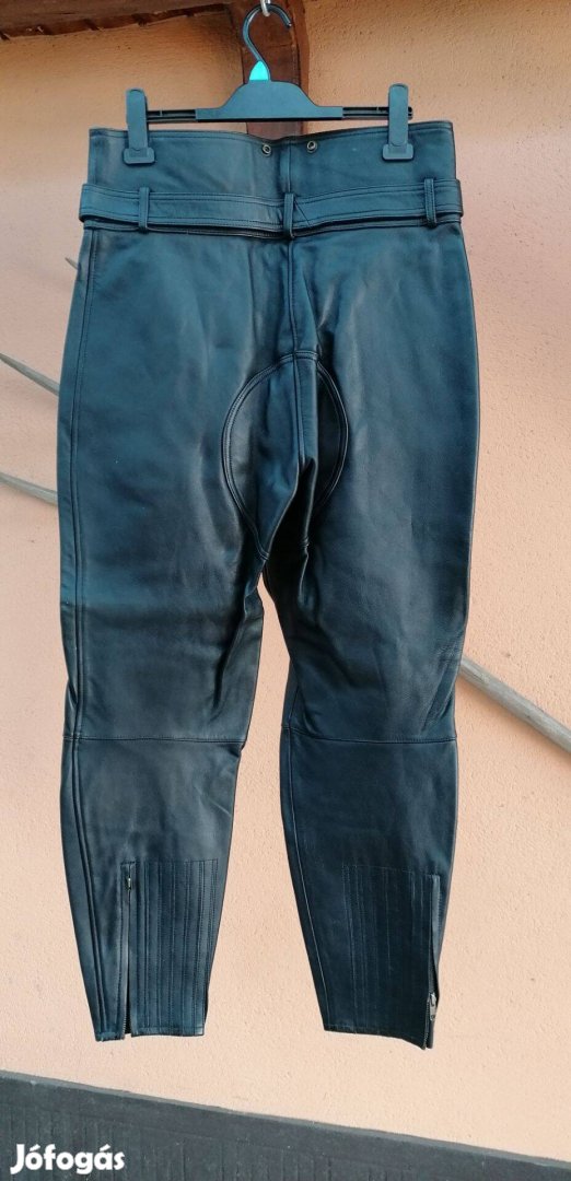 Női bőr nadrág