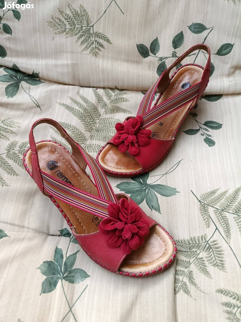 Női bőr szandál 38 as jo állapotú