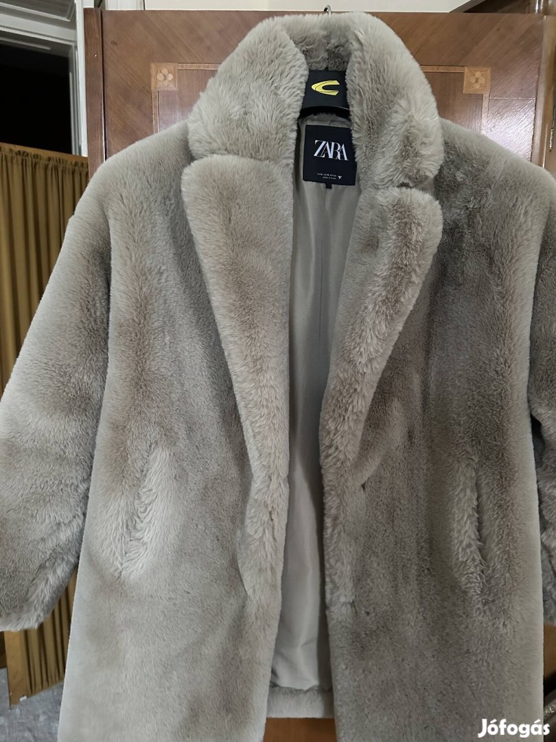 Női bunda Zara márkájú