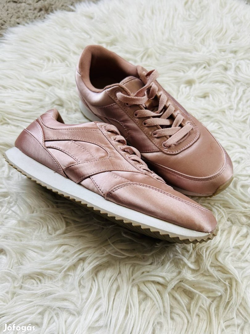 Női cipő rosé gold új