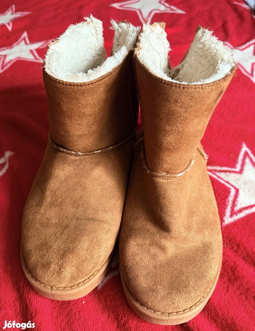 Női csizma 40-es