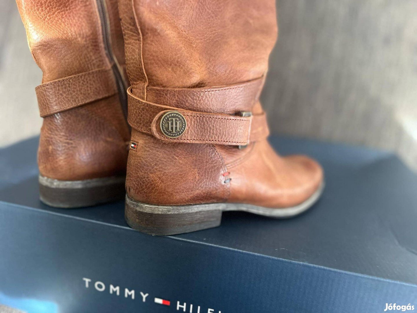 Női csizmák Tommy Hilfiger