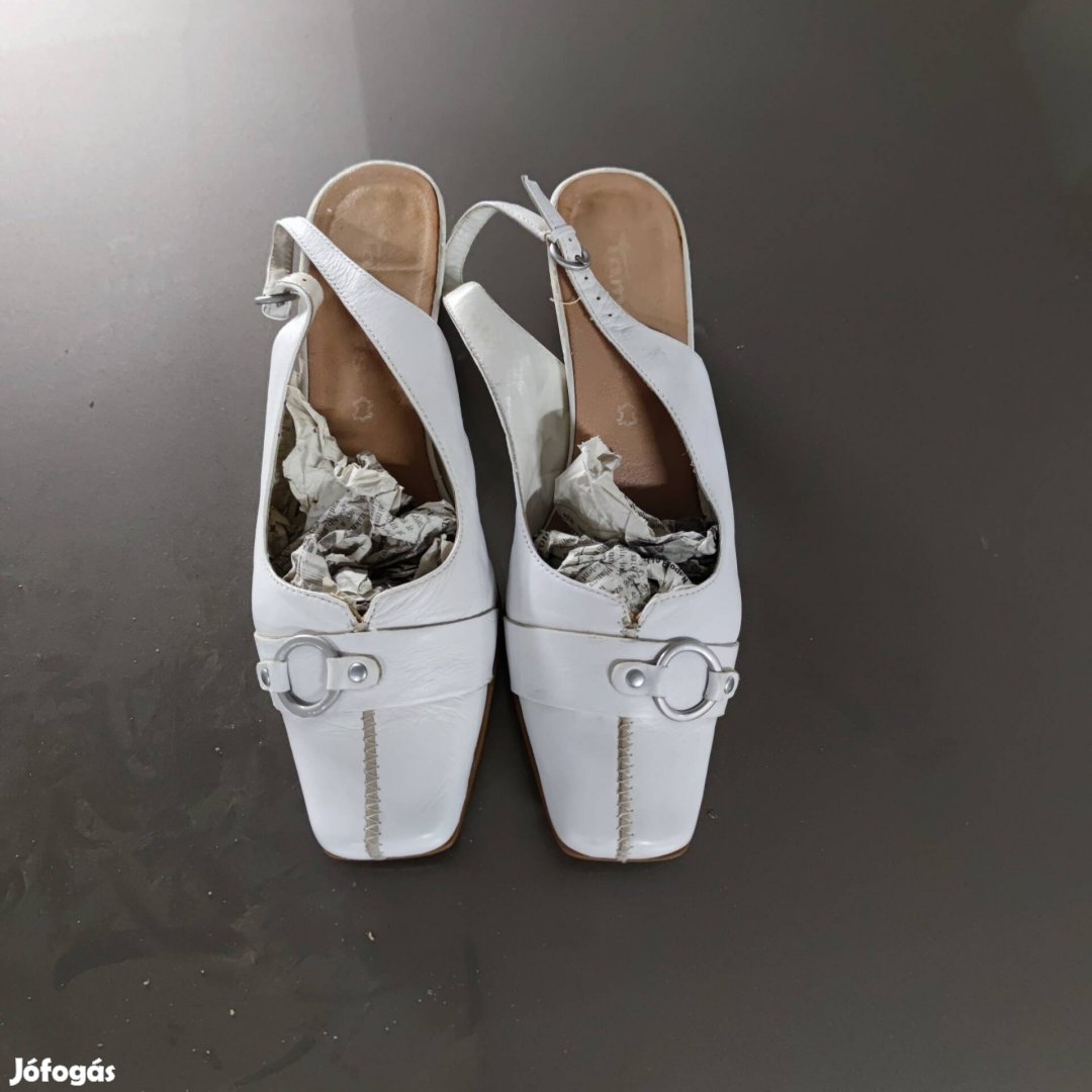 Női fehér bőrcipő