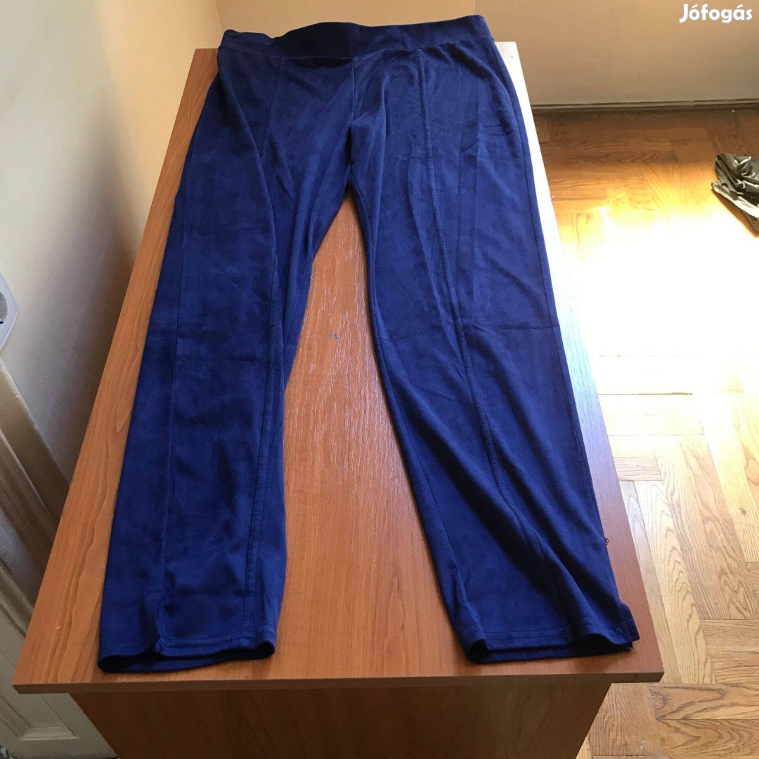 Női hosszú bársony nadrág 44 méretű, sötét kék színű, Monaco blue