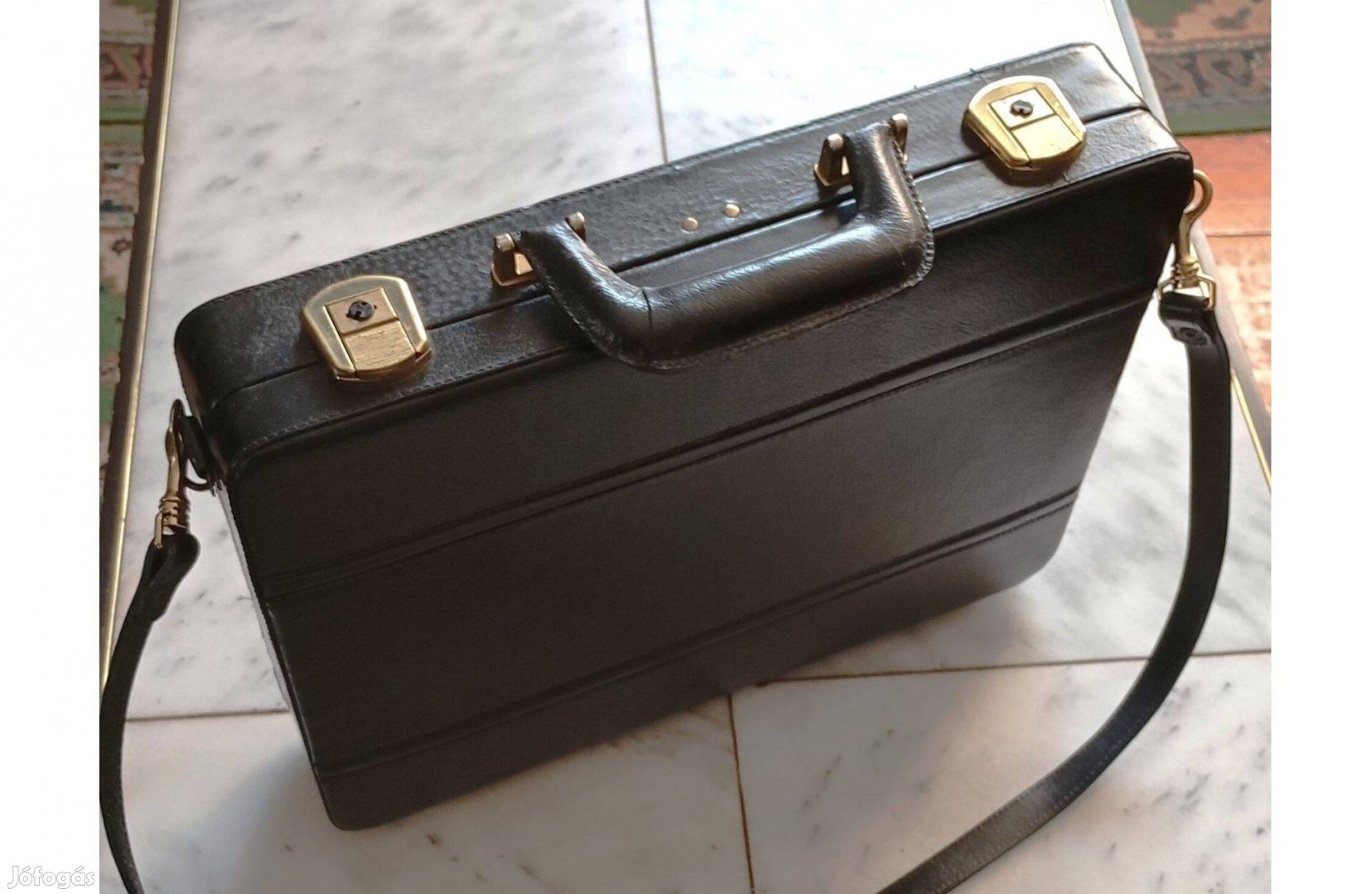 Női irattáska Eladó