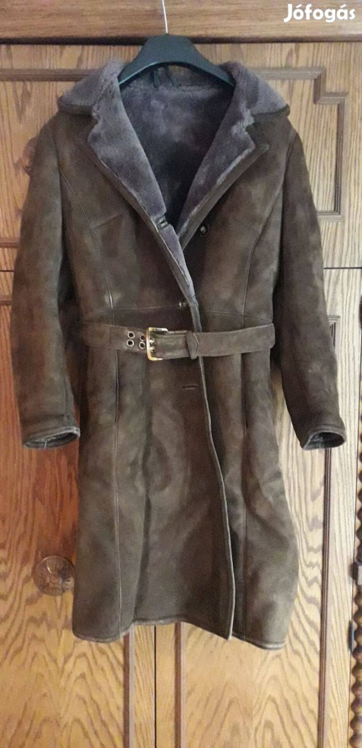 Női irha kabát M-es