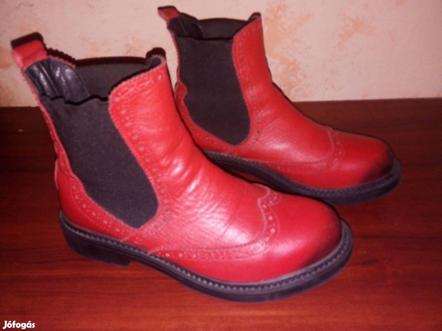 Női kislány csizma bokacsizma 38-as szép újszerű állapotban