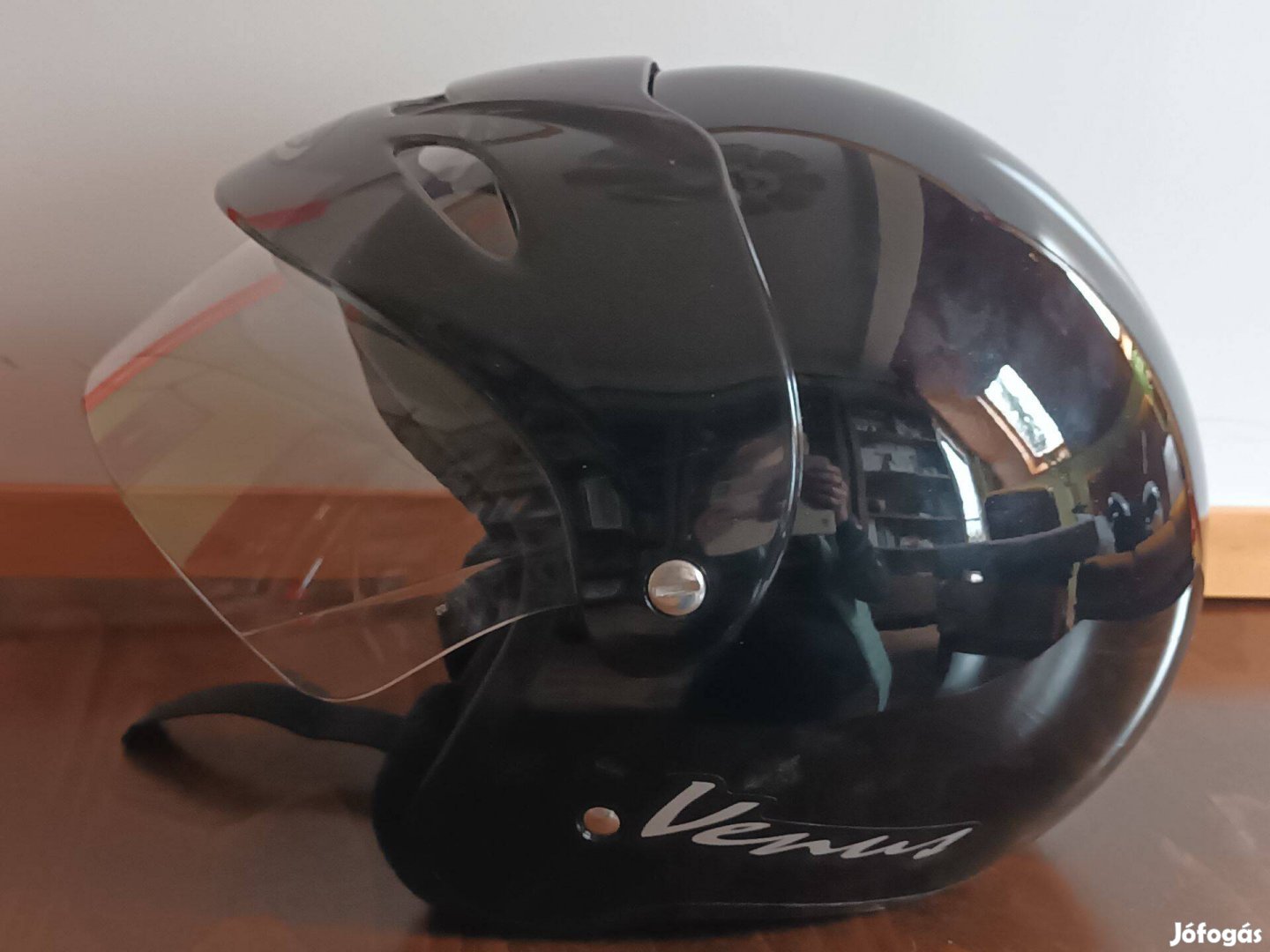 Női motoros bukósisak