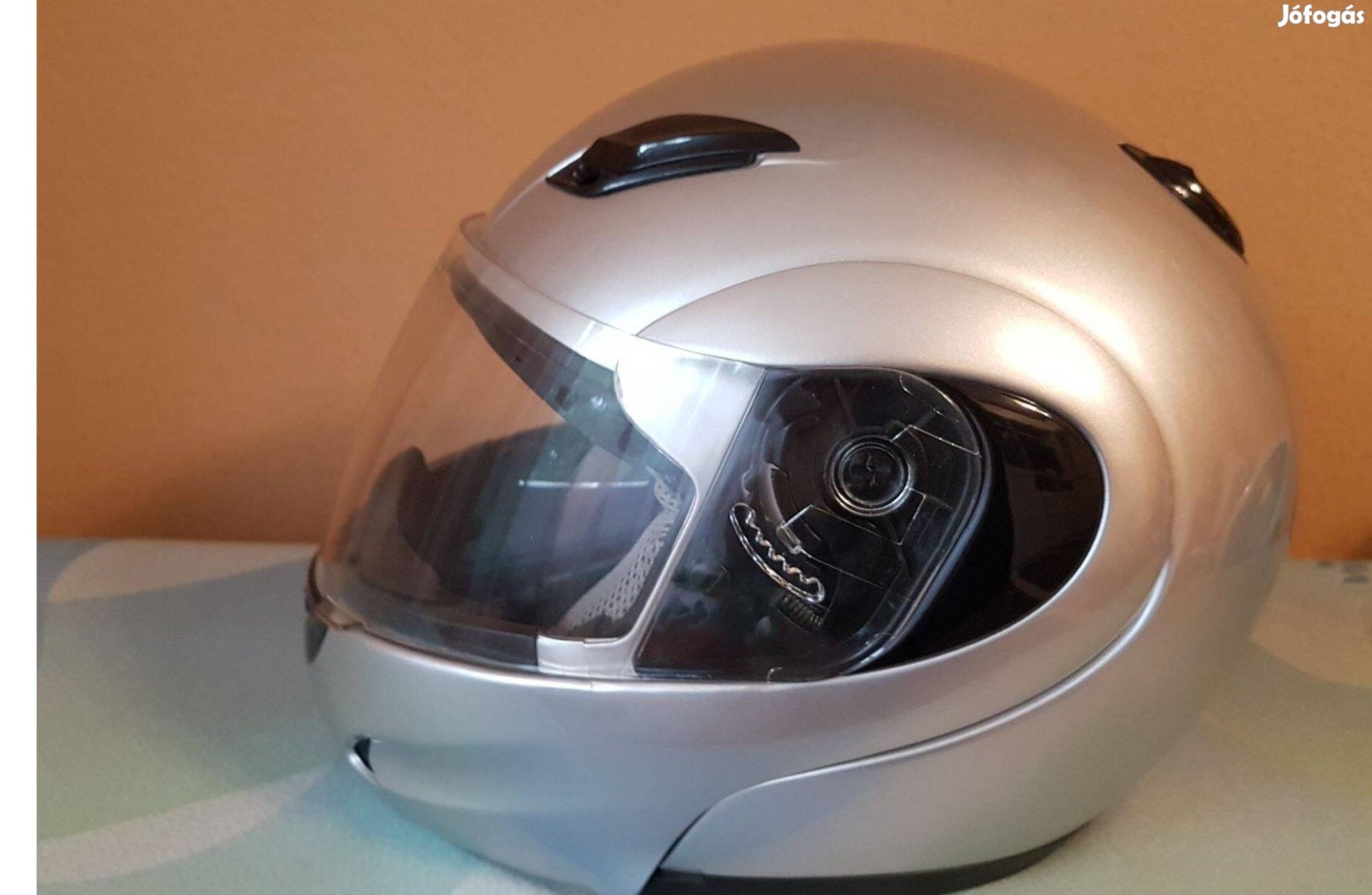 Női motoros bukósisak S méret