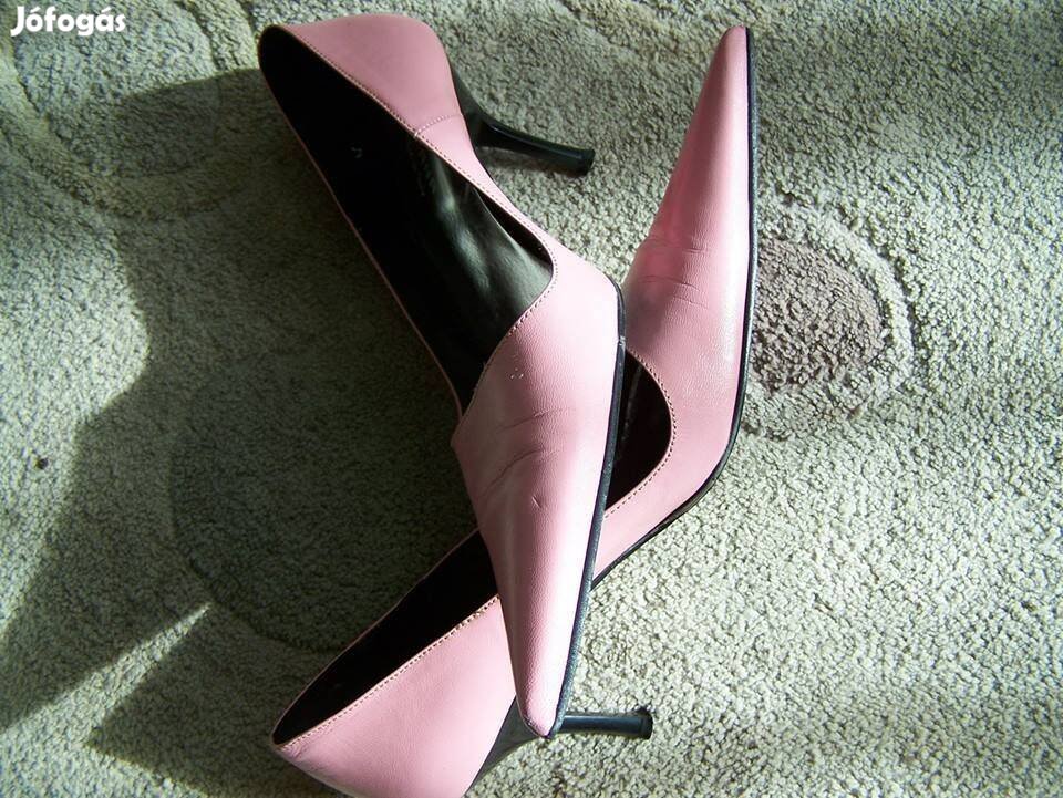 Női olasz alkalmi cipő