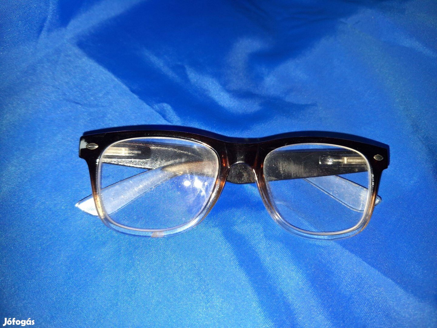 Női olvasó szemüveg 1.5-ös