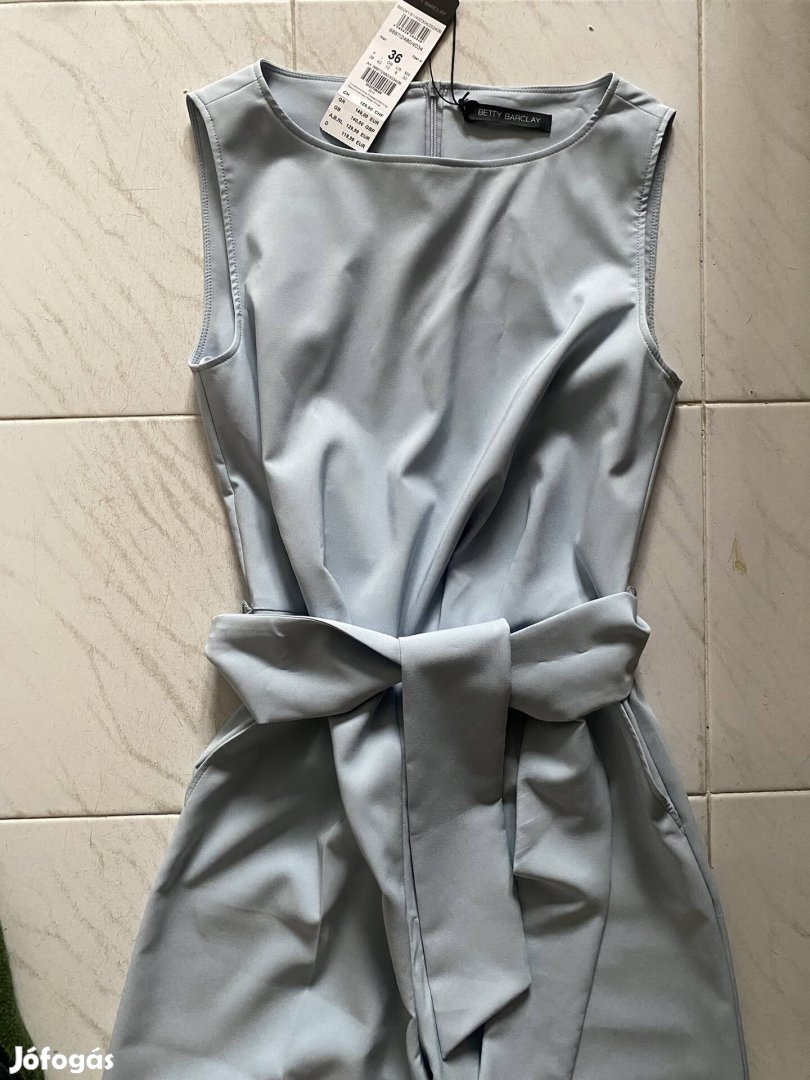 Nöi overál elegáns 36-os