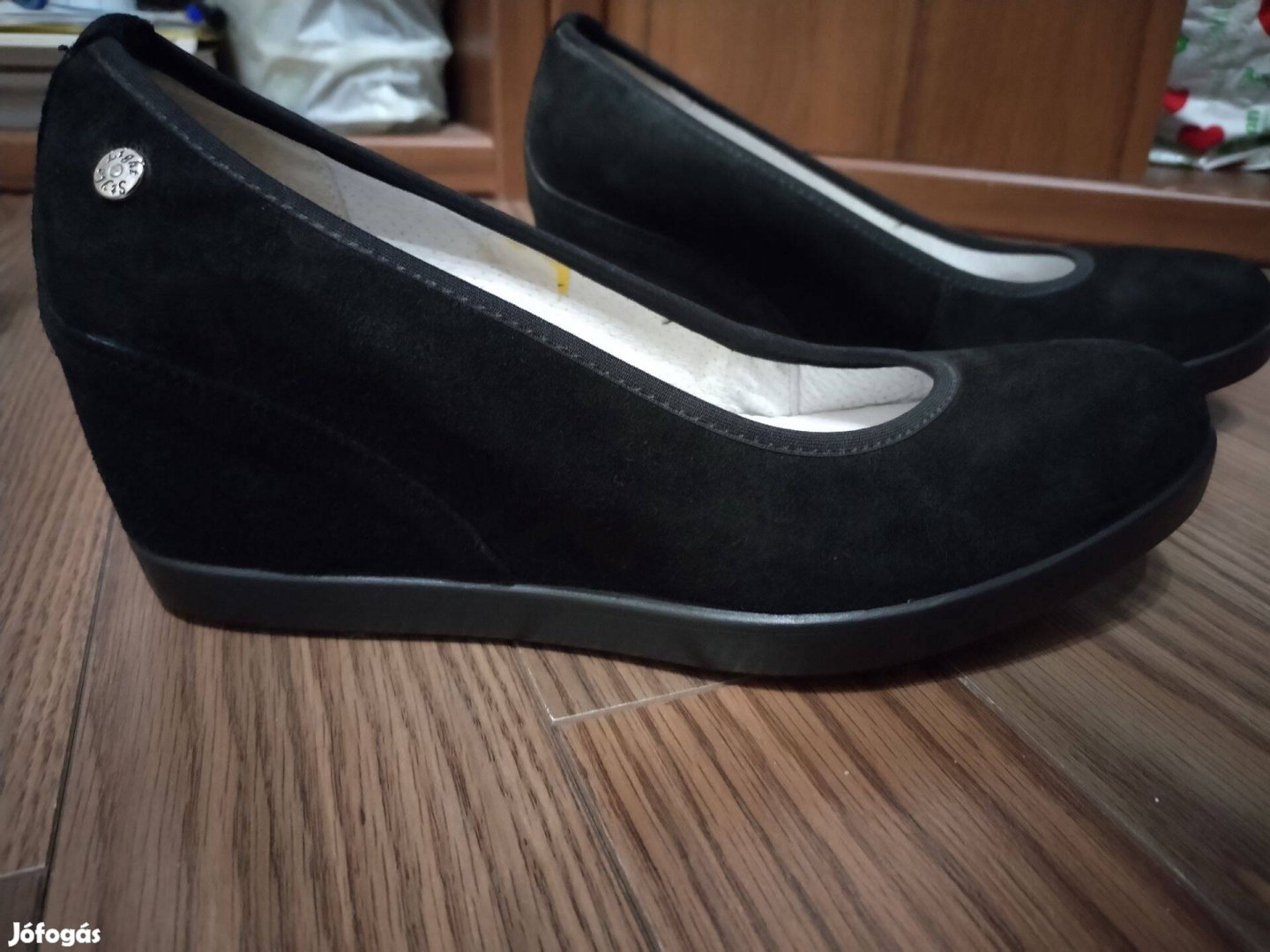 Női platformos cipő