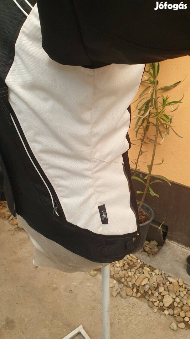 Női protectorozhato motoros kabát