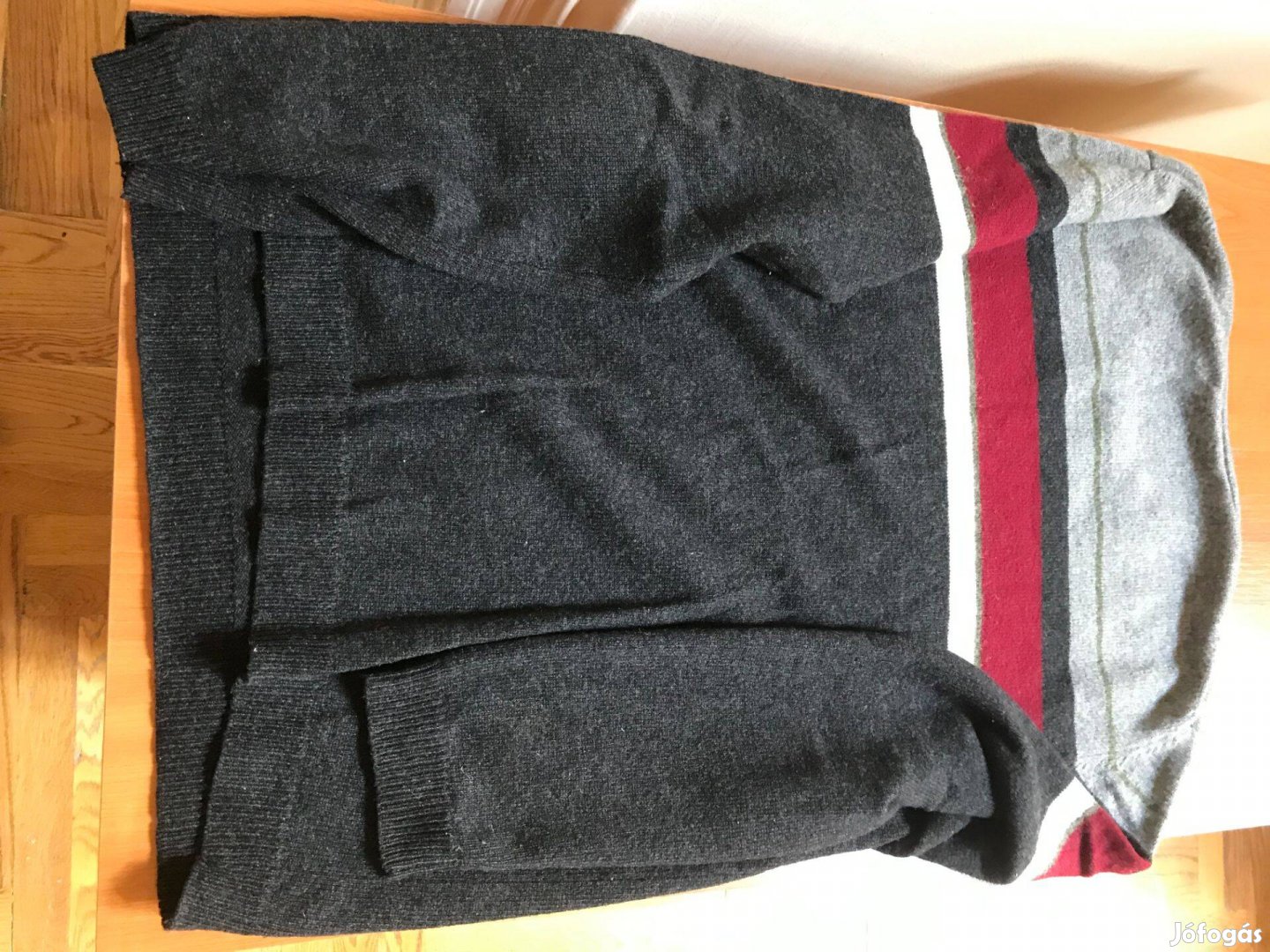Női pulóver sötét szürke színű és csikós, XL méretű, Vinci