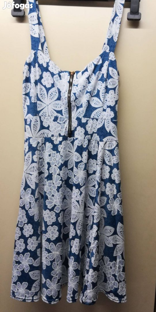 Női ruha,kisméret, S szinte újak sokféle!1000